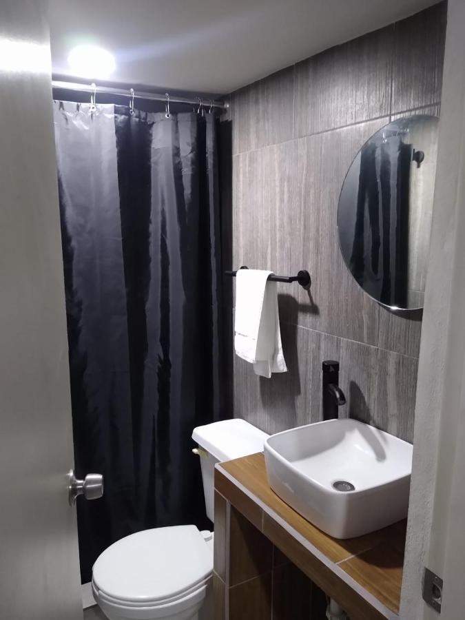 Apartamentos Ambassador Тіхуана Екстер'єр фото