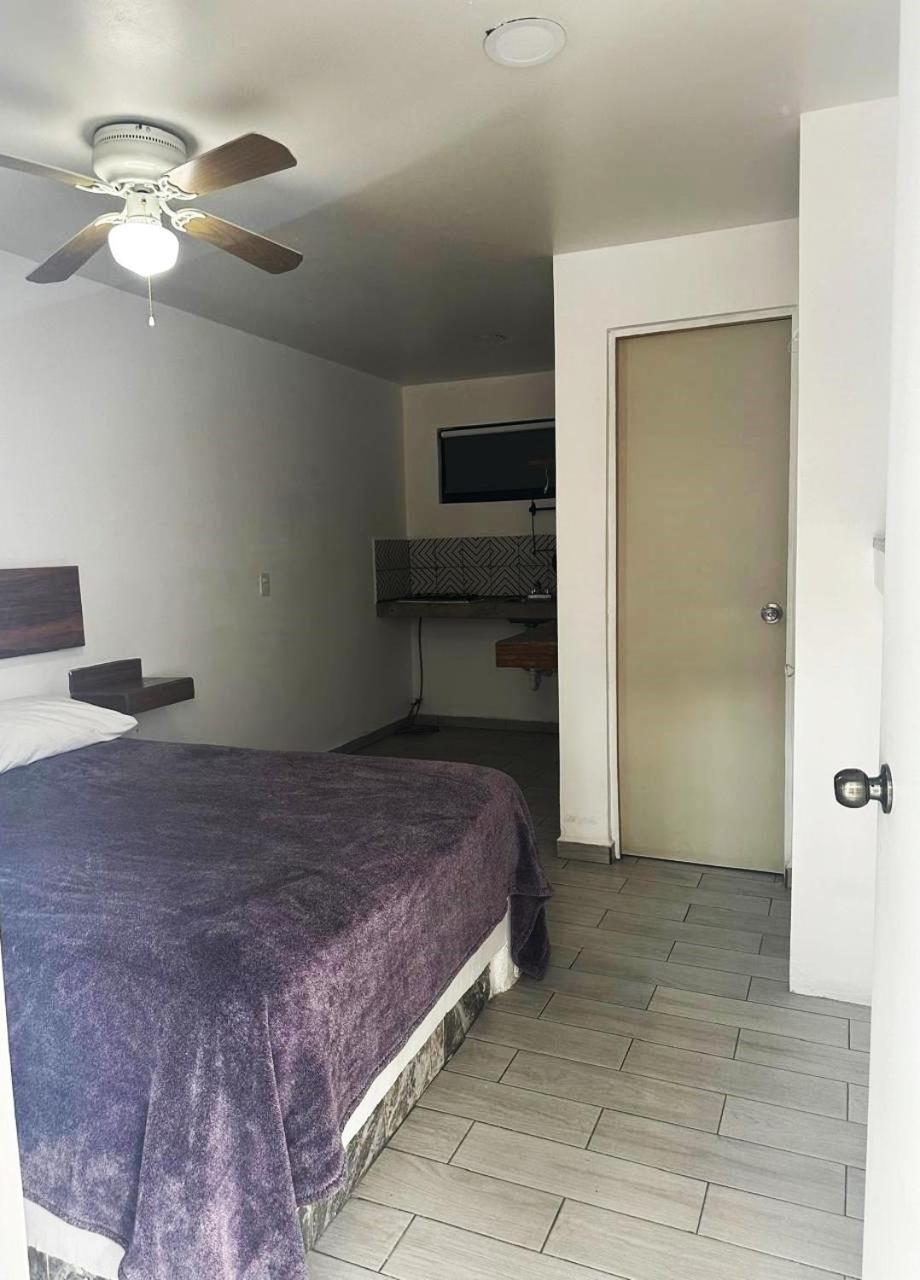 Apartamentos Ambassador Тіхуана Екстер'єр фото